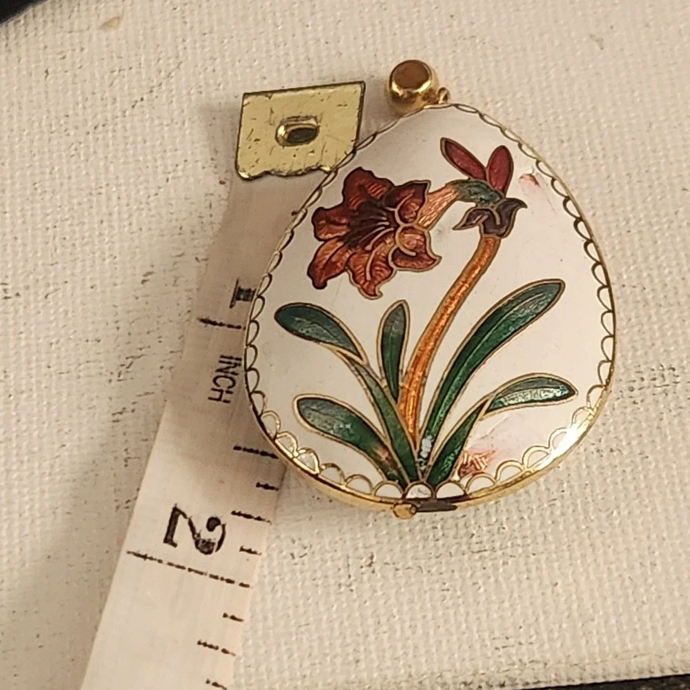 Vintage Cloisonne Enamel‎ Egg Pendant White Orange Floral Lily Gold Tone Charm